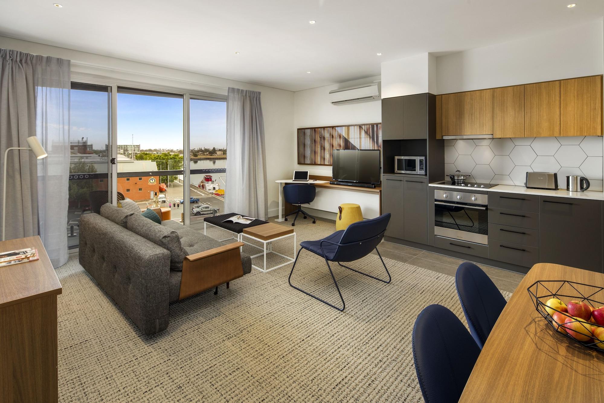 Quest Port Adelaide Aparthotel Εξωτερικό φωτογραφία
